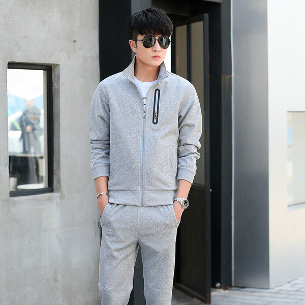 Ανδρική αθλητική φόρμα  σε γκρι και μαύρο χρώμα