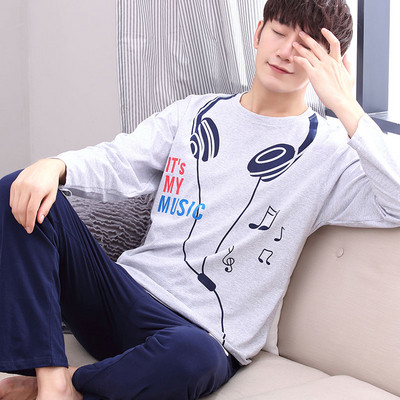 Мъжка пижама в няколко модела с щампа