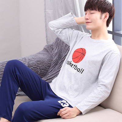 Мъжка пижама в няколко модела с щампа