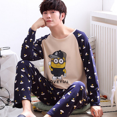 Мъжка пижама в няколко модела с щампа