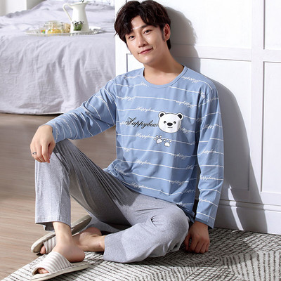 Мъжка пижама в няколко модела с щампа