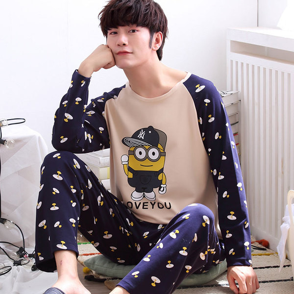 Мъжка пижама в няколко модела с щампа