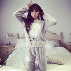 Άνετη γυναικεία πιτζάμα σε διάφορα μοντέλα