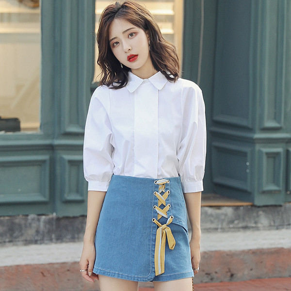 Cămașă albă de damă casual, cu mâneci lungi și guler