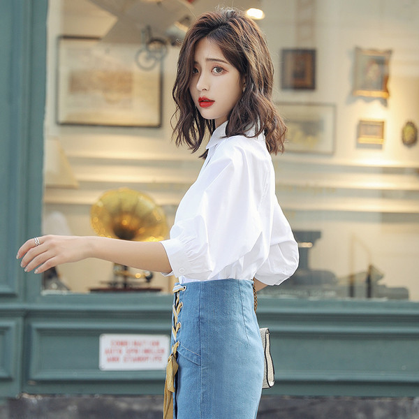 Cămașă albă de damă casual, cu mâneci lungi și guler