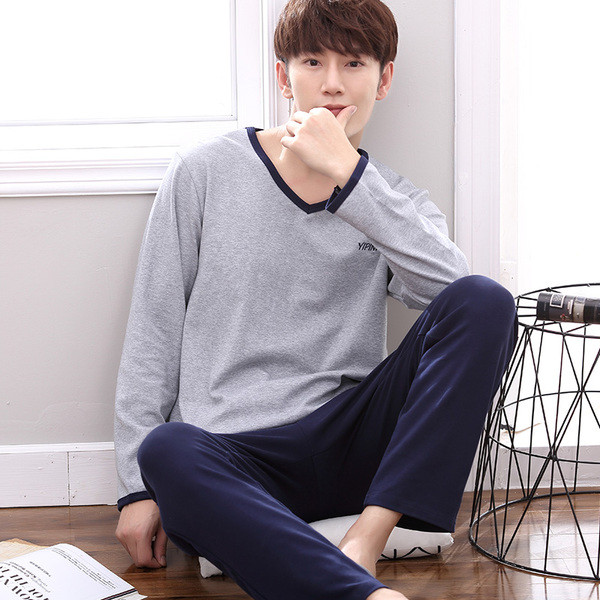 Pijamale bărbați din bumbac în mai multe modele