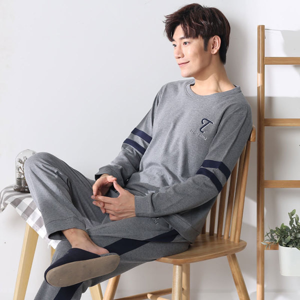 Pijamale bărbați din bumbac în două părți în trei modele