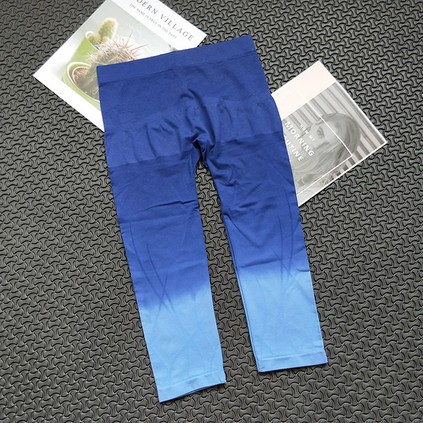 Ελαστικό γυναικείο κολάν με  δαντέλα σε διάφορα χρώματα