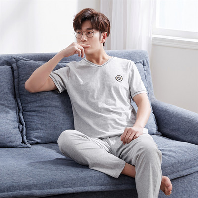 Pijamale bărbați în două modele - Tricou cu mâneci scurte și pantaloni lungi