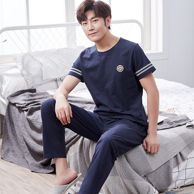 Pijamale bărbați în două modele - Tricou cu mâneci scurte și pantaloni lungi