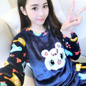 Pijamale de dama cu husa moale in mai multe modele