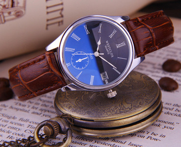 Ceas bărbătesc în mai multe modele potrivite pentru utilizarea de zi cu zi