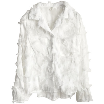 Cămașă albă de damă elegantă cu decolteu în V cu franjuri