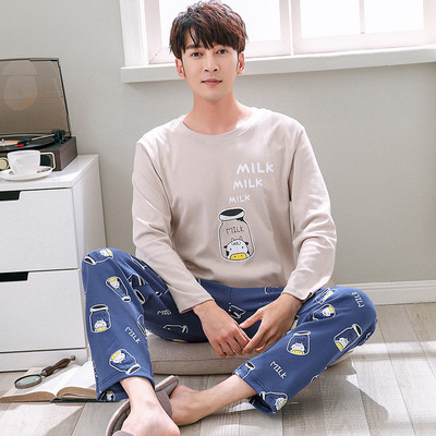 Ανδρικές πιτζάμες σε διάφορα χρώματα και μοτίβα