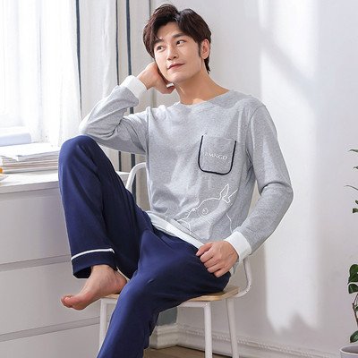 Ανδρικές πιτζάμες σε διάφορα χρώματα και μοτίβα