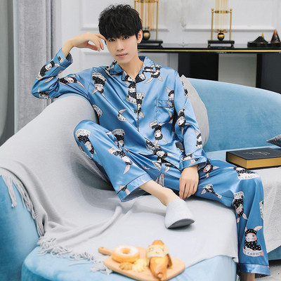 Πυζάμες σε δύο μέρη για άνδρες και γυναίκες