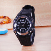 Ceas de zi cu zi pentru bărbați în două culori