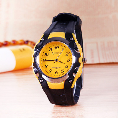 Ceas de zi cu zi pentru bărbați în două culori