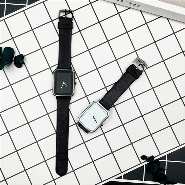 Ανδρικό ρολόι  σε δύο χρώματα με δερμάτινο λουράκι