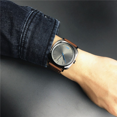 Κομψό ανδρικό ρολόι  σε τρία χρώματα