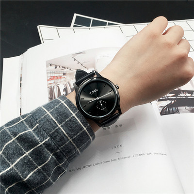 Ceas modern pentru bărbați în mai multe culori