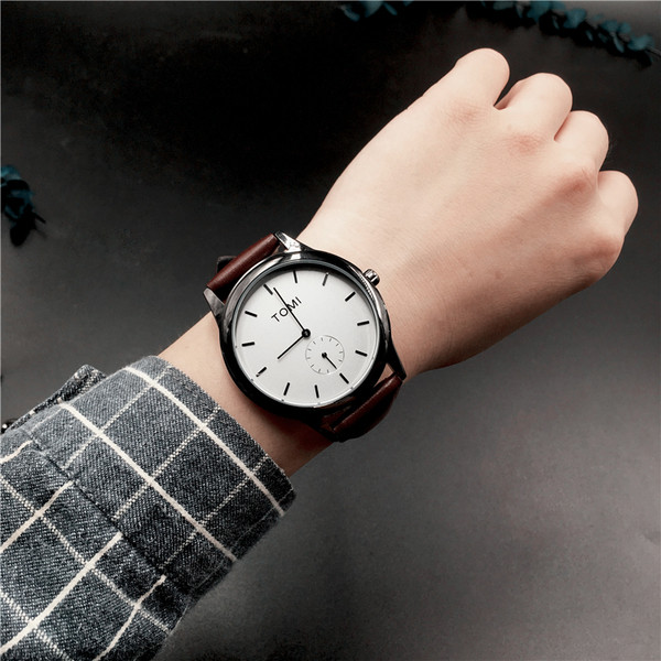 Ceas modern pentru bărbați în mai multe culori