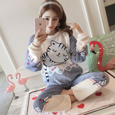 Pijamale de dama moderne in mai multe modele