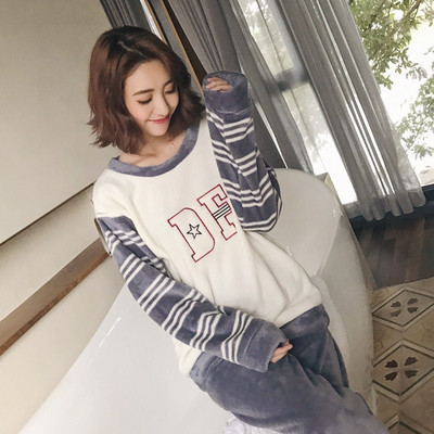 Pijamale de dama moderne in mai multe modele