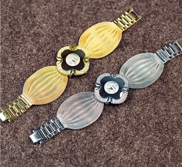 Ceas de dama modern de culoare argintiu si auriu - mai multe modele