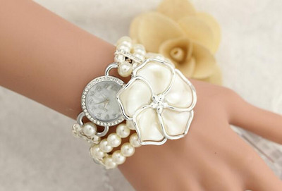 Ceas de dama modern cu perle in cinci culori