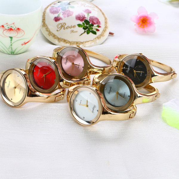 Нежен дамски часовник с кръгла форма в няколко цвята