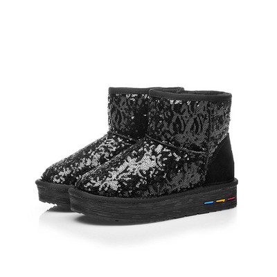 Σύγχρονες γυναικείες μπότεςμε πούλιες σε διάφορα χρώματα