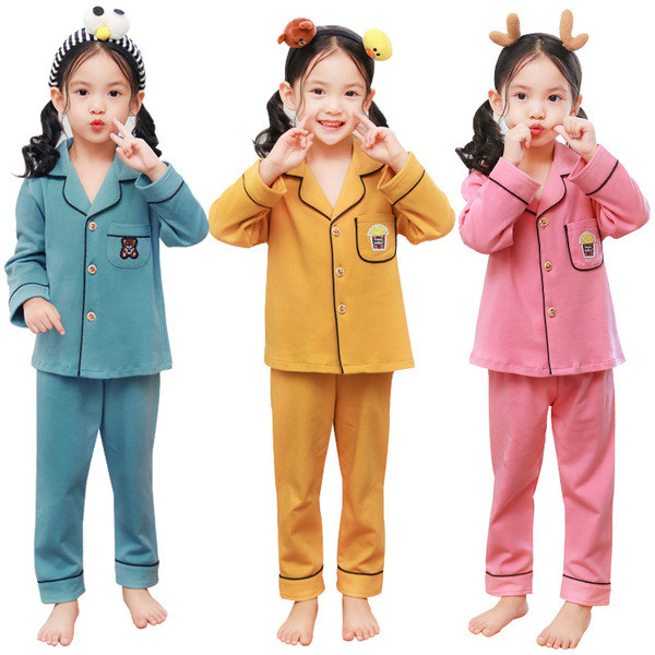 Pijamale copii cu nasturi pentru fete in trei culori