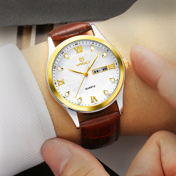 Ceas de bărbați modern în mai multe culori - două modele