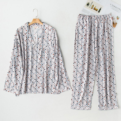 Pijamale barbati si dama in mai multe modele