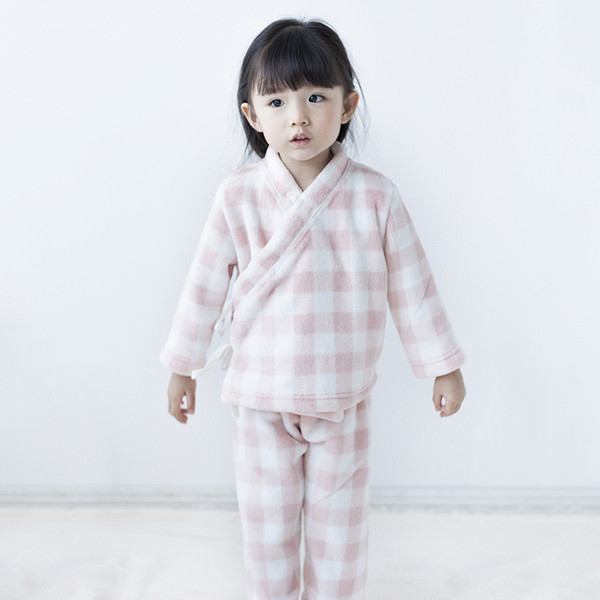 Παιδική πιτζάμα για κορίτσια - τα τρία μοντέλα