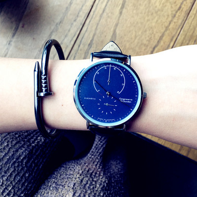 Ανδρικό ρολόι σε διάφορα χρώματα κατάλληλο για τη καθημερινή ζωή