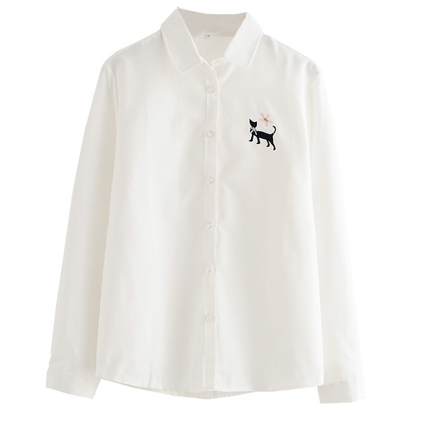 Μοντέρνο γυναικείο πουκάμισο σε δύο χρώματα με κεντήματα