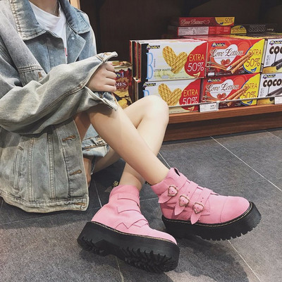 Ghete de dama moderne cu catarame in doua culori