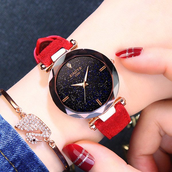 Ceas de dama modern in mai multe culori cu curea din piele intoarsa