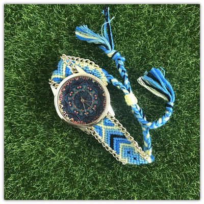 Ceas de dama cu curea impletita in mai multe culori