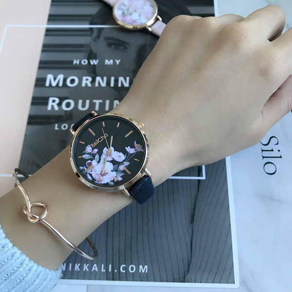 Γυναικεία ρολόγια με λουλούδια και μαύρα χρώματα