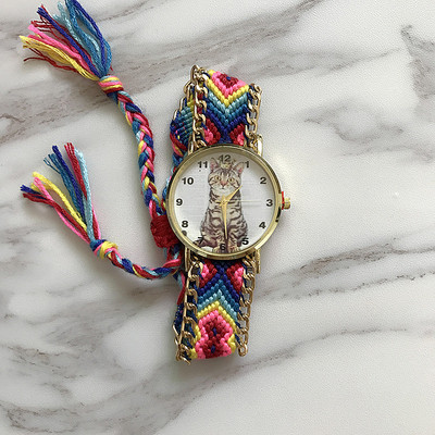 Ceas de dama cu curea impletita si aplicatie in mai multe culori