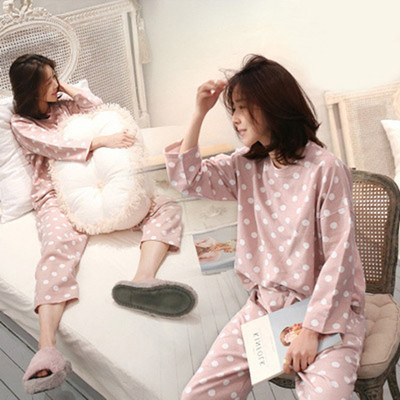 Модерна дамска пижама от две части - няколко модела