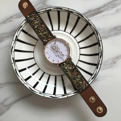 Ceas de dama cu pietre si aplicatie in mai multe culori