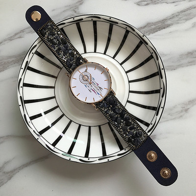 Ceas de dama cu pietre si aplicatie in mai multe culori