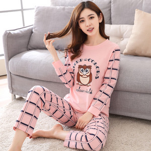 Καθημερινή γυναικεία  πιτζάμα σε διάφορα μοντέλα