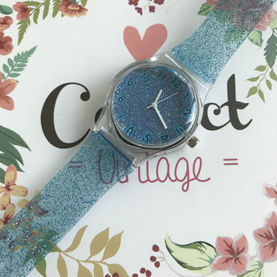 Γυναικείο ρολόι με μπροκάρ σε διάφορα χρώματα