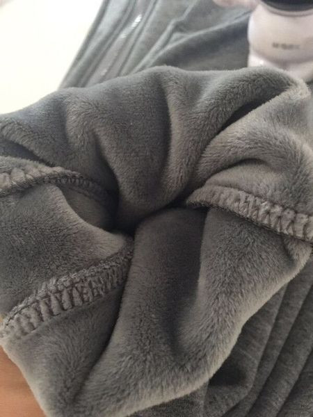 Γυναικείες αθλητικές φόρμες σε διάφορα μοντέλα με επένδυση