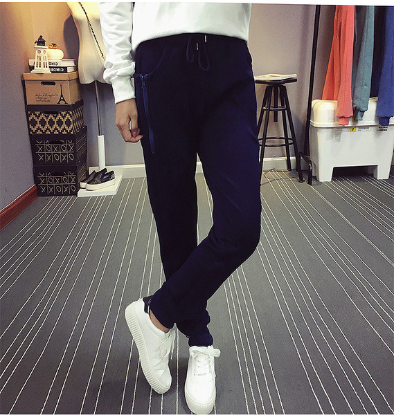 Γυναικείες αθλητικές φόρμες σε διάφορα μοντέλα με επένδυση